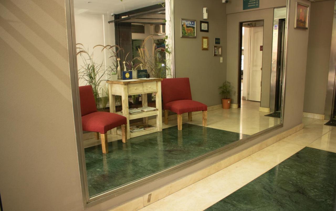 Rondpoint Pilar Apartment Екстериор снимка
